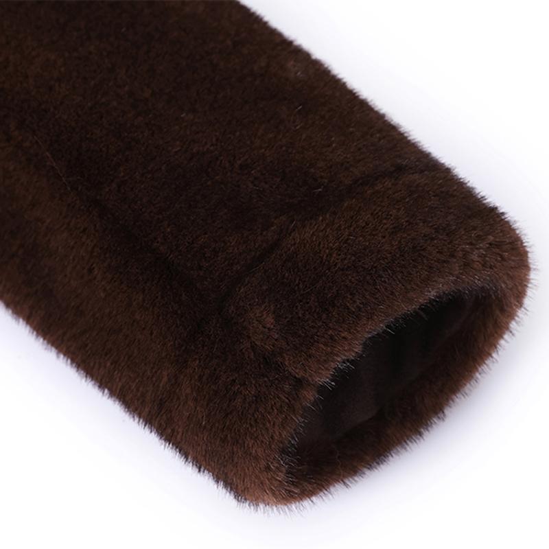 Zimní dlouhý kabát z umělé kožešiny pro ženy Hřejivý hustý luxusní svrchník Elegantní bunda z kožešiny pro ženu středního věku