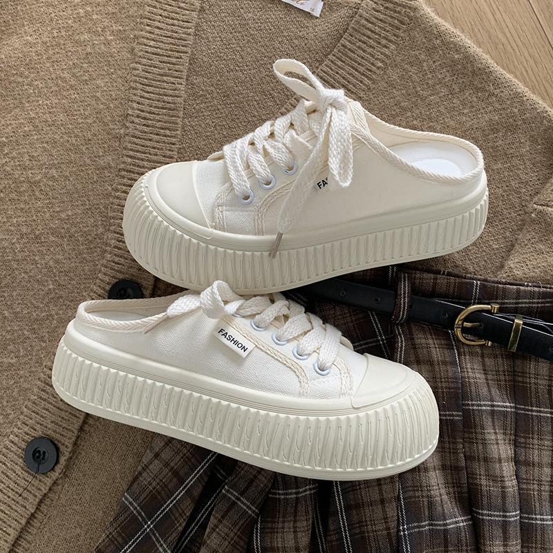 

Модные универсальные тапочки-полубочки на толстой подошве для женщин, летняя одежда 2025 года, новые, увеличивающие рост, легкие, полутяжелые белые туфли на мягкой подошве 40 бежевый