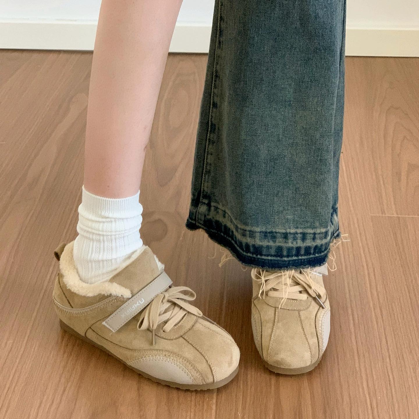 

Fleece shoes women s new winter fluffy Velcro warm cotton shoes thick sole heightening casual shoes 35