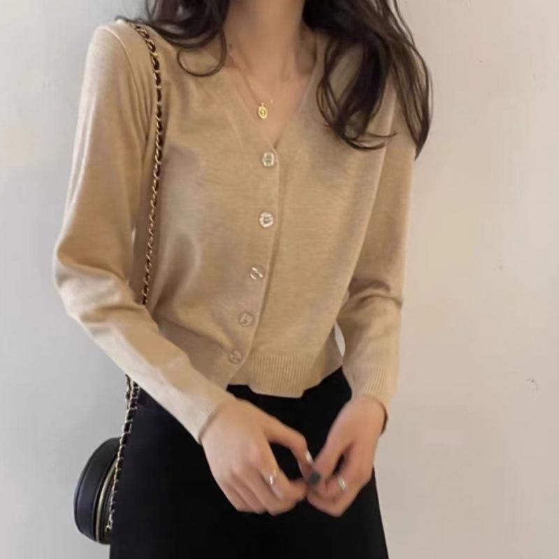 New Spring and Autumn Knitted Cardigan Women's Short with Long Sleeves and Thin with Sweater and Jacket Trend