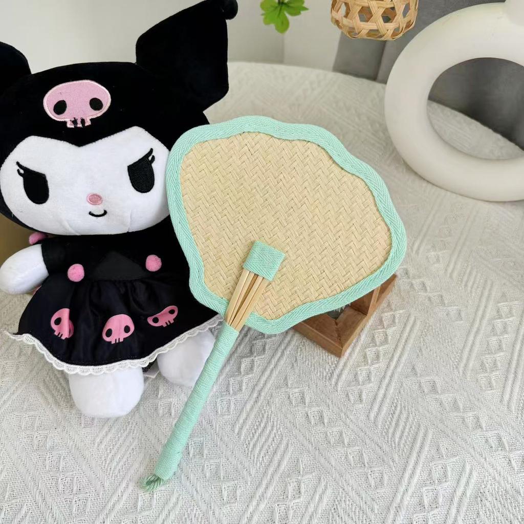 Summer travel with the same group fan, pure handmade portable fan, cute Pu Fan