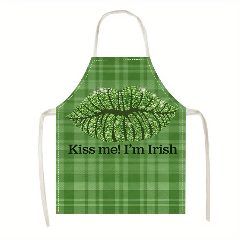 

1pc Green Plaid Kiss Me I m Irish Apron With Glitter Lips Design Novelty St Patrick s Day Party Cooking Bib Linen Material 38X47cm(15X19in)