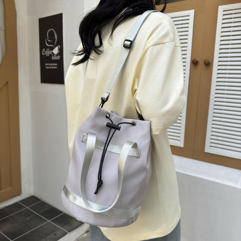 Drawstring pleated shoulder bag travel travel leisure cross-body bucket bag