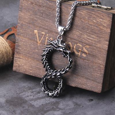 Nie verblassender nordischer Ouroboros Drachen Schlangen Anhänger Halskette mit Holz Geschenkbox