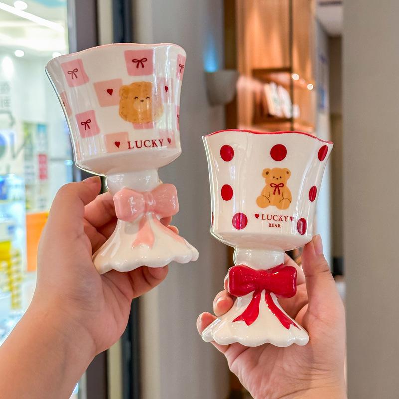 Give Your Best Friend a Birthday Gift, Cute and High-value Bear Cup, Soft and Cute Ceramic Mug, and Female Souvenir Gift Box.