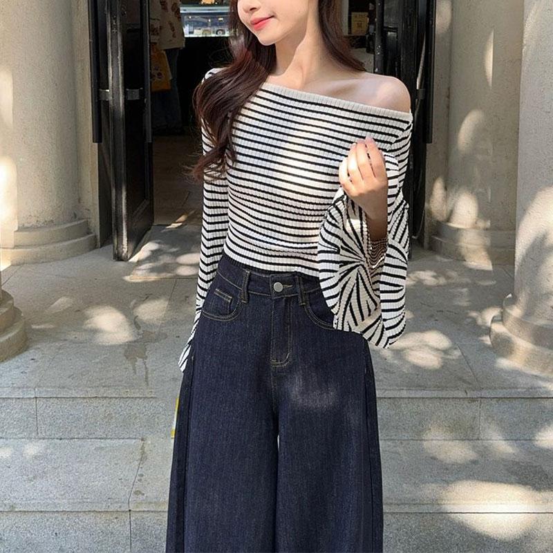 Slash Neck Striped Knitted T-shirt Spring Autumn Elegant Slim Female Clothing Fashion Flare Sleeve Korean Long Sleeve Pullovers