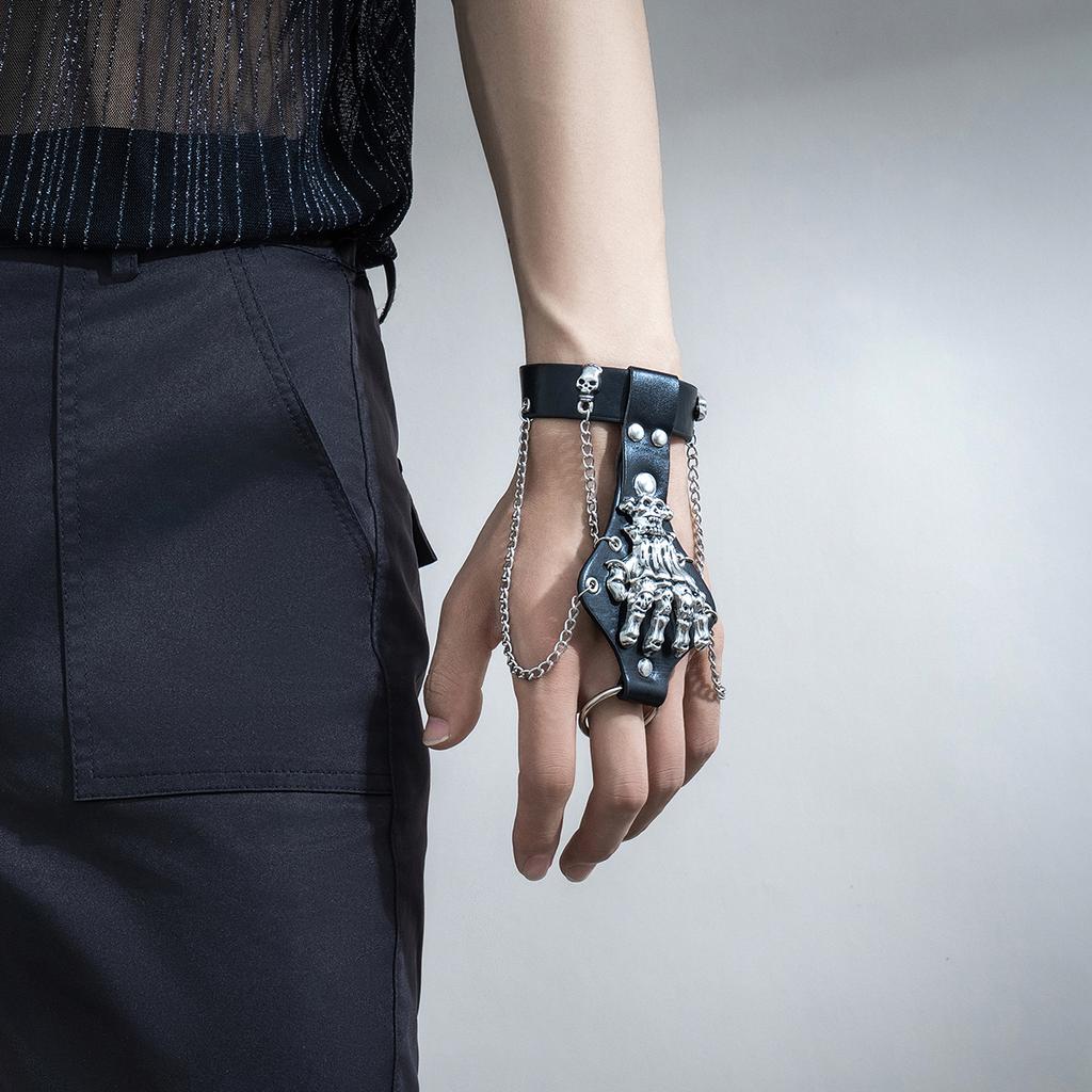 Goth Black PU Leather Skull Finger Wrist Chains Rings Bracelets Women Punk Hand Bangles Halloween Grunge Jewelry Steampunk Men
