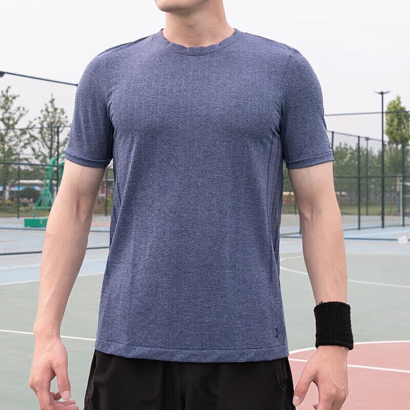 Under Armour Men s Performance Short Sleeve T-Shirt M