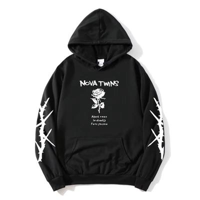 Nova Twins BLACK ROSES HOODIE Langarm Mode Druck Sweatshirt Herbst Fleece Damen Herren Pullover Grafik Kleidung Weiblich