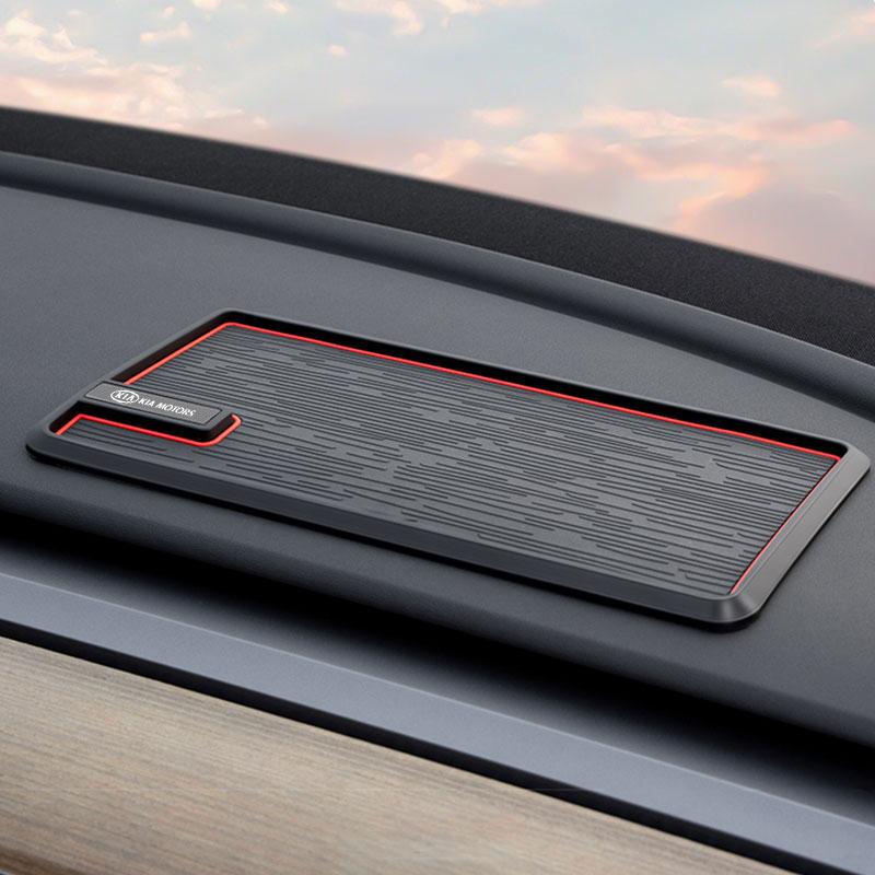 

2026 Hot Car Sticker Car Non-Slip Mat Silicone Dashboard Phone Slip Storage Mat Pad For Kia Sportage Cerato Optima K2 K3 K4 K5 R
