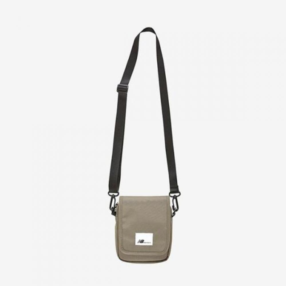 

Sellerhub Sports Сумка New Balance Базова сумка через плече Nbgccaa501 39 FREE