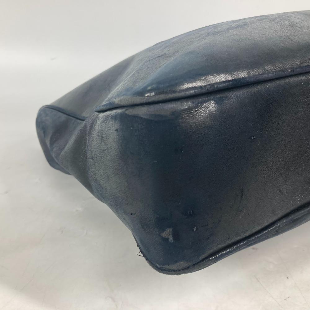 Chanel Vintage CC CC-Marke Umhängetasche Tragetasche Umhängetasche Leder Dunkelblau