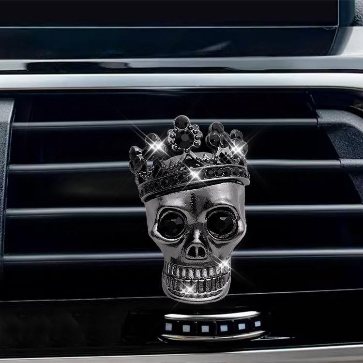 New Skull Style Perfume bottle car Air conditioning outlet perfume car perfume car interior accessories car fragrance