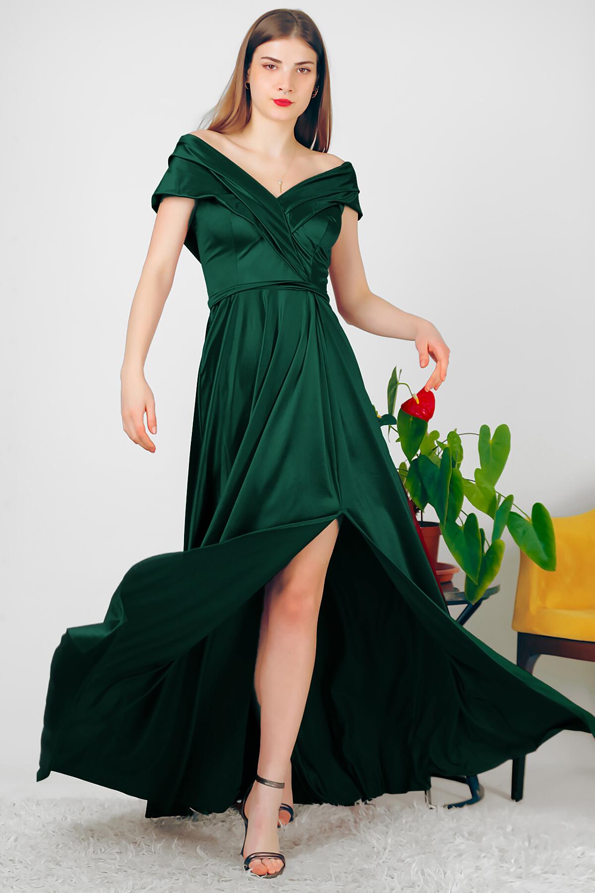 

Женское атласное длинное вечернее платье 36 изумрудный