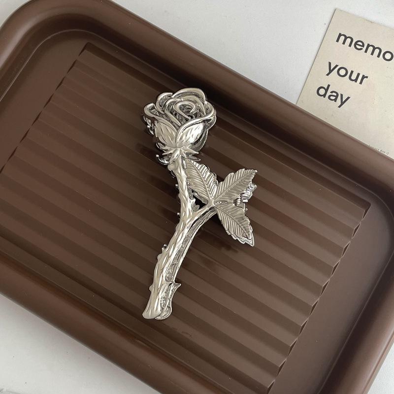 High-End Metal Shark Hair Clip - Elegant Hairpin Bow Accessory