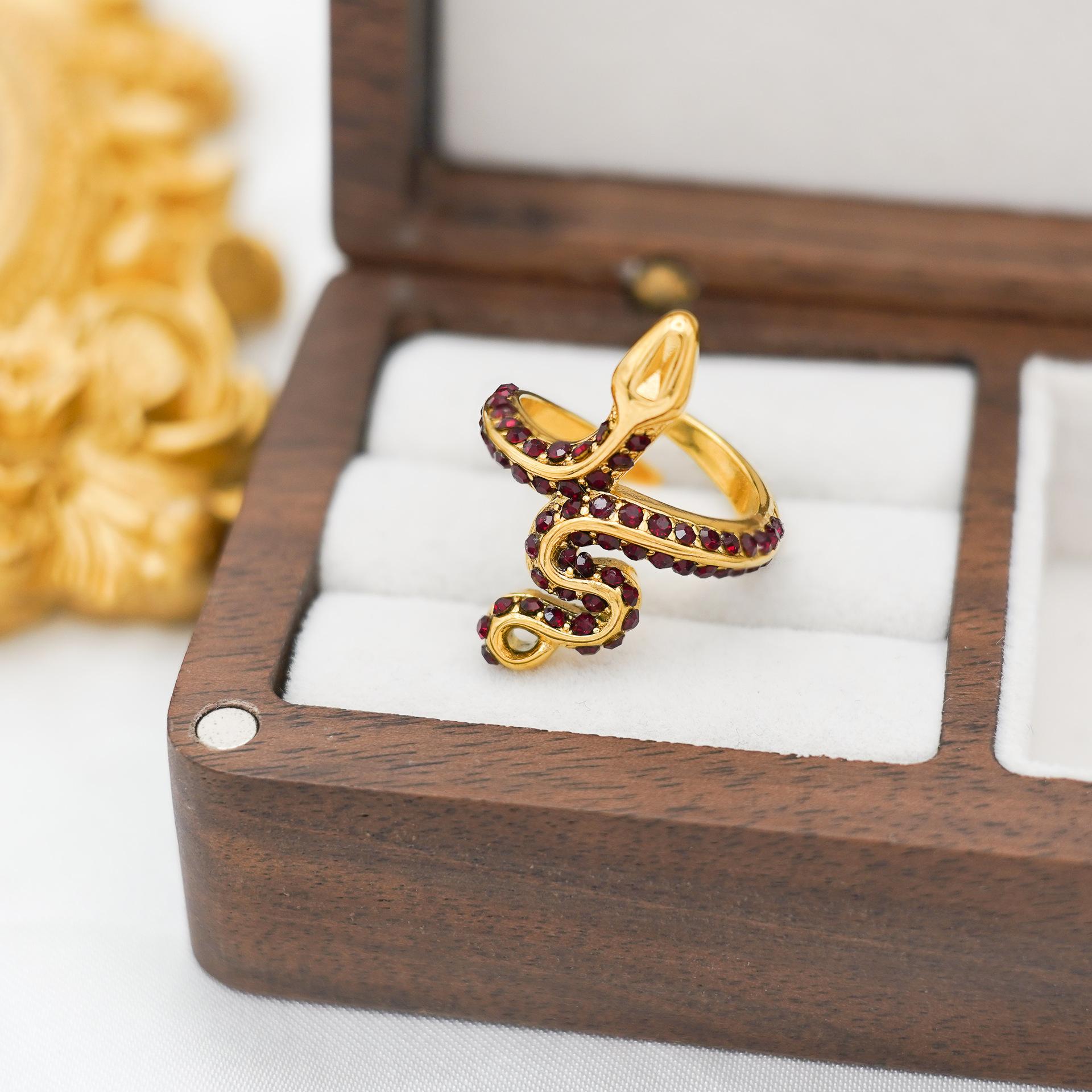 

Кольцо в форме змеи с инкрустацией из титана и стали в стиле хип-хоп и циркония, легкое и роскошное, открытое кольцо из 18-каратного золота