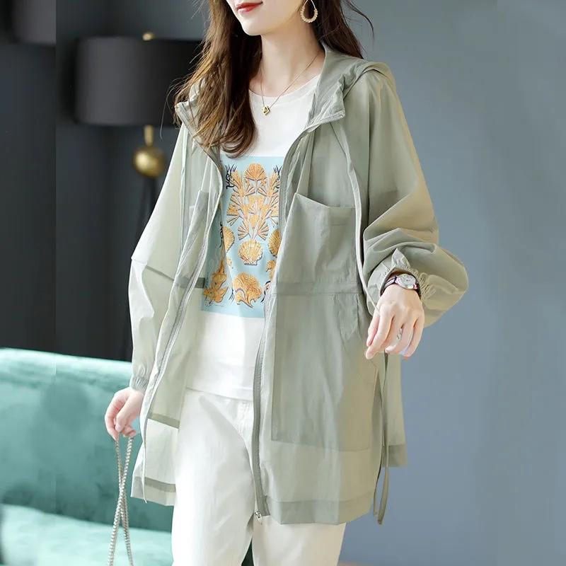 Giacca a Vento Estiva Leggera Protezione Solare da Donna Lunghezza Media Sottile Giacca Traspirante in Vita Trench Coreano Largo con Arricciature