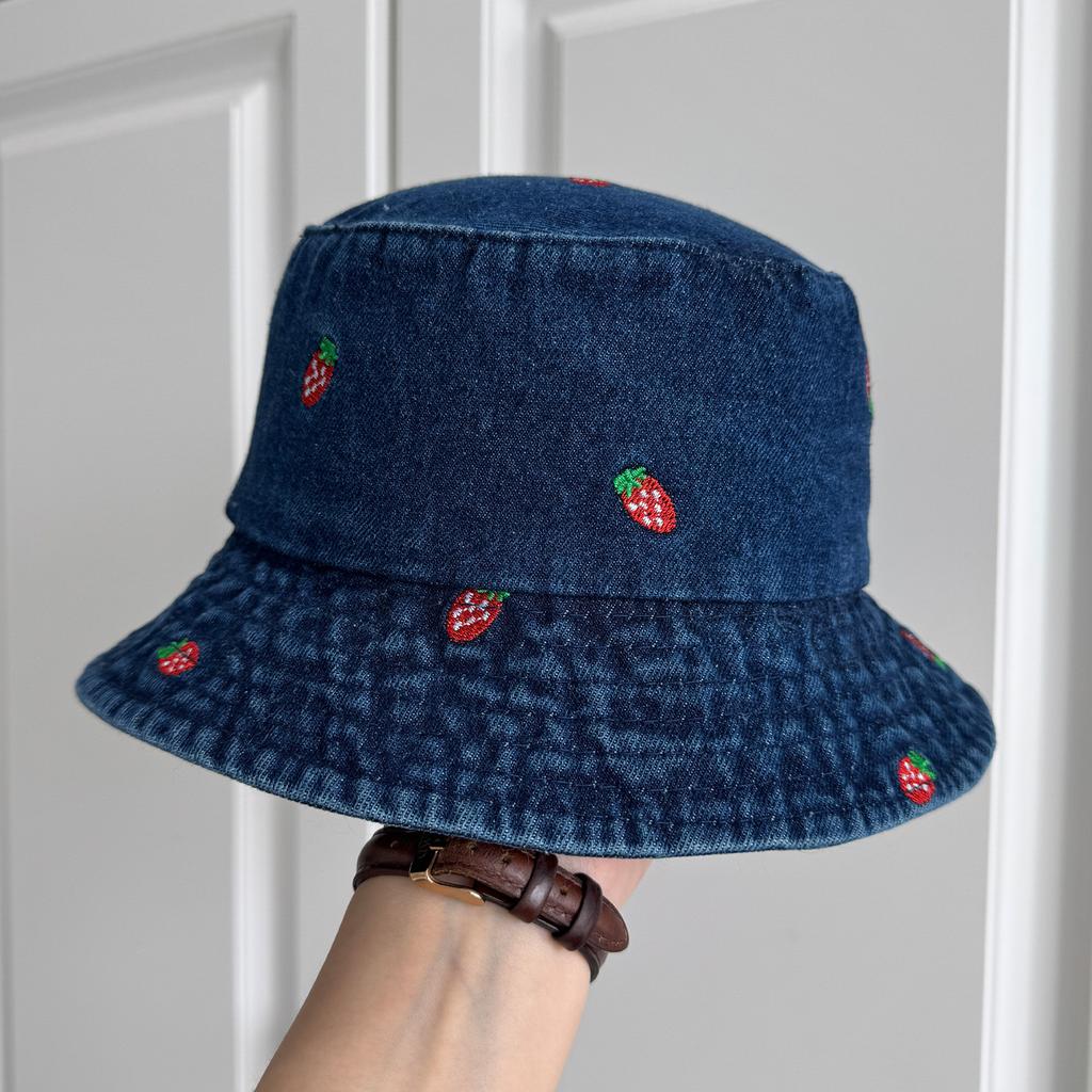 New Strawberry Denim Embroidered Shell Bucket Hat Men's and Women's Sunshade Basin Hat Spring and Summer Fashion Versatile Tide