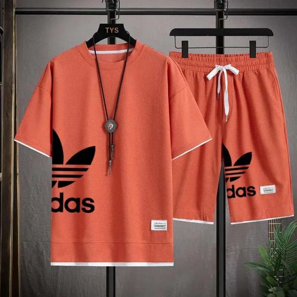 Ανδρικό Casual Σετ Δύο Τεμαχίων: Κοντομάνικο T-shirt + Σορτς