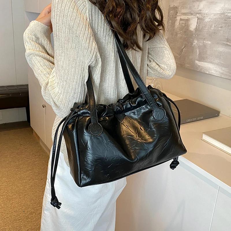 Stylish Inner Compartment Sweet Shoulder Bag High Quality Soft Strap Decorative Bag Women's Zipper Bag for Women
