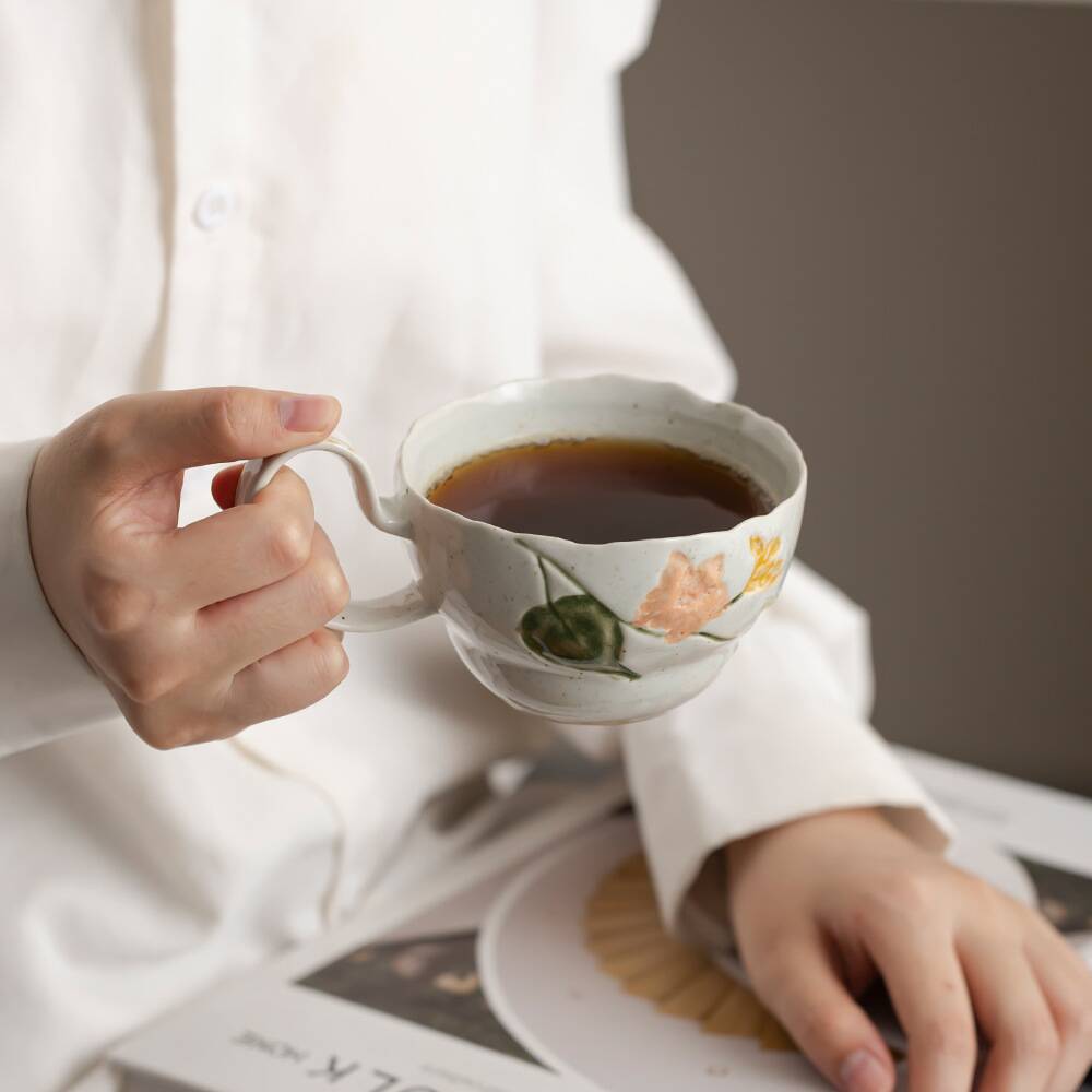 Jingdezhen hand-painted retro French-style mug, beautiful irregular-shaped ceramic cup, girls  gift, household cup 200-400ml