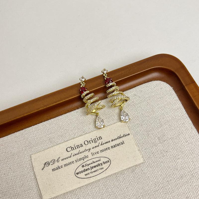 

Серебряные серьги-пусеты из серебра 925 пробы в виде рождественской елки с цирконами - Элегантные праздничные украшения для женщин золотой