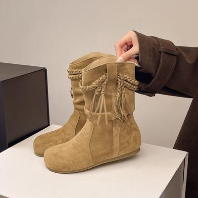 2025 höst och vinter nya stora förhöjda retro fransade staplade små korta stövlar dam rund tå mellanhöga veckade Martin boots