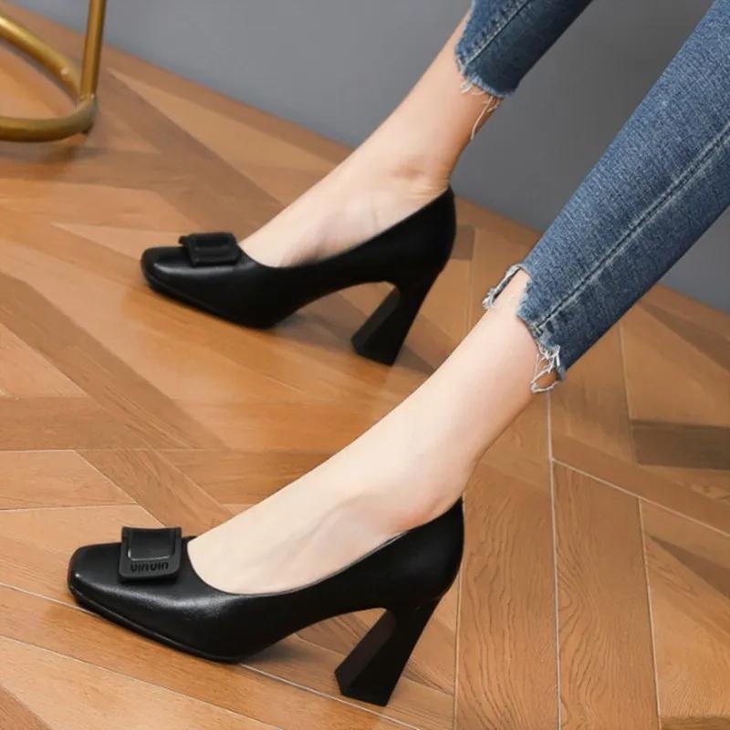 Fashion Single Shoe Woman 2025 Summer New Thick Heeled Korean Square Toe Shallow Mouth Metal Buckle Fashion Trend High Heels Women Shoes