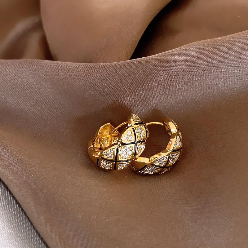 Silver Needle Multi-layer Letter Twill Zircon Pearl Earrings Medieval Vintage Light Luxury Stud Earrings Versatile Earrings