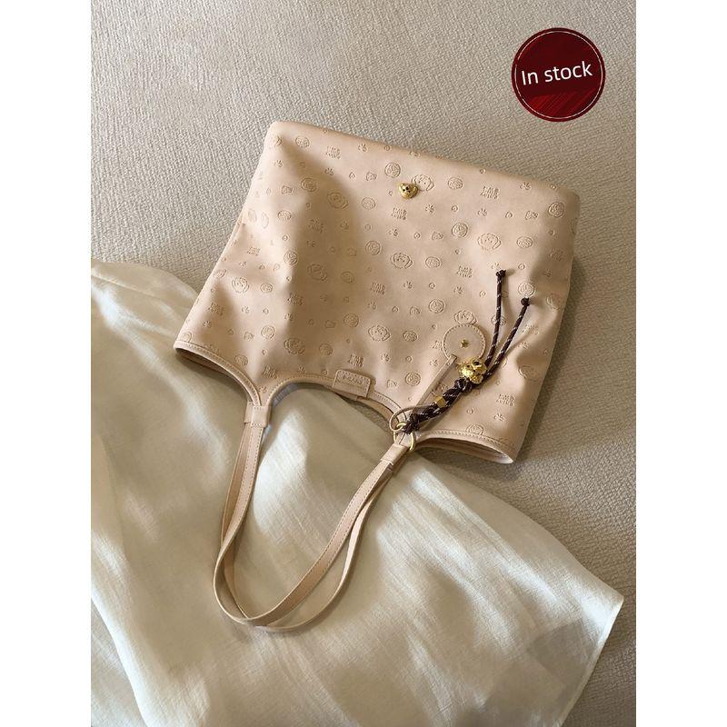 

Стиль Юга Chio2nd Хлеб Щенок Любовное стихотворение Сумка-тоут 2025 Новые сумки Женская Большая вместимость Плечо