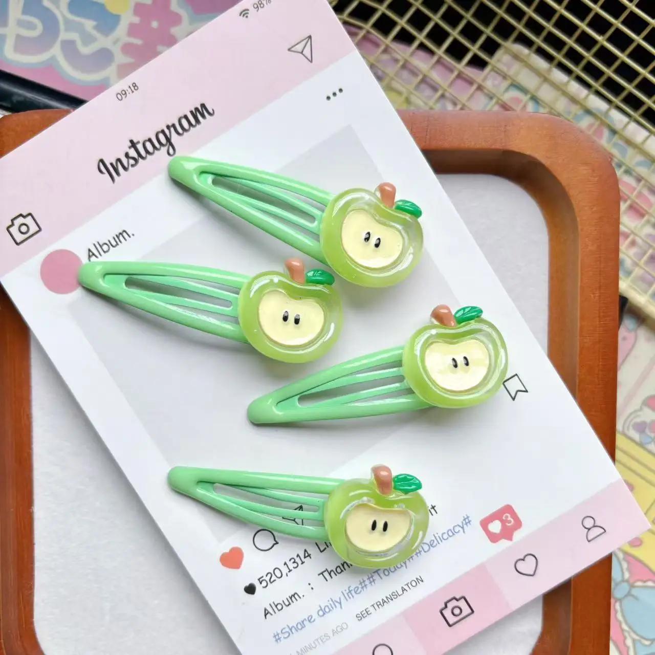 

2025 4pcs Cute Apple BB Clip Ins Simulated Fruit Hairpin Broken Hair Side Girl Hairpin Sweet Hair Accessories Clip Headwear