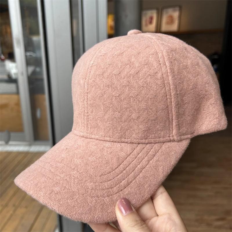 New hat women's autumn and winter simple big head circumference warm baseball cap thickened hard top cap wide brim shows small face