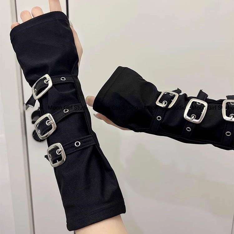 Black Fingerless Arm Sleeves with Metal Buckle - Women's Autumn-Winter Dark Punk Style Sun Protection Gloves