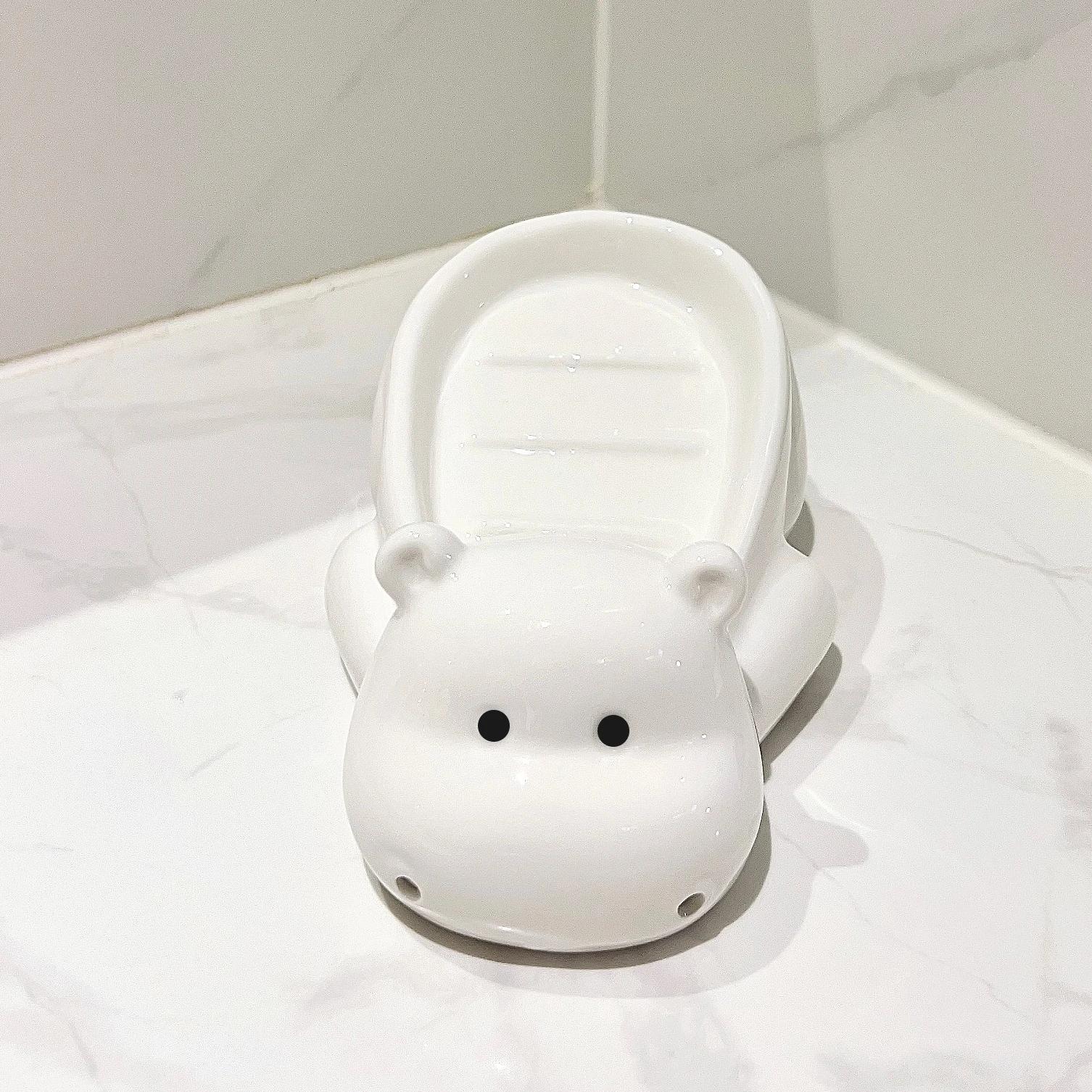 

Portable Cute Hippo Soap Box Drain Water Punch-free Toilet Soap Shelf Home Bathroom Products Ceramic Creative Cartoon Soap Dish білий