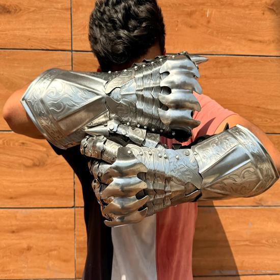 Etched Steel Gauntlet Gloves Gothic Knight Costume, 40.64 cm Gloves Pair Perfect Halloween Gift