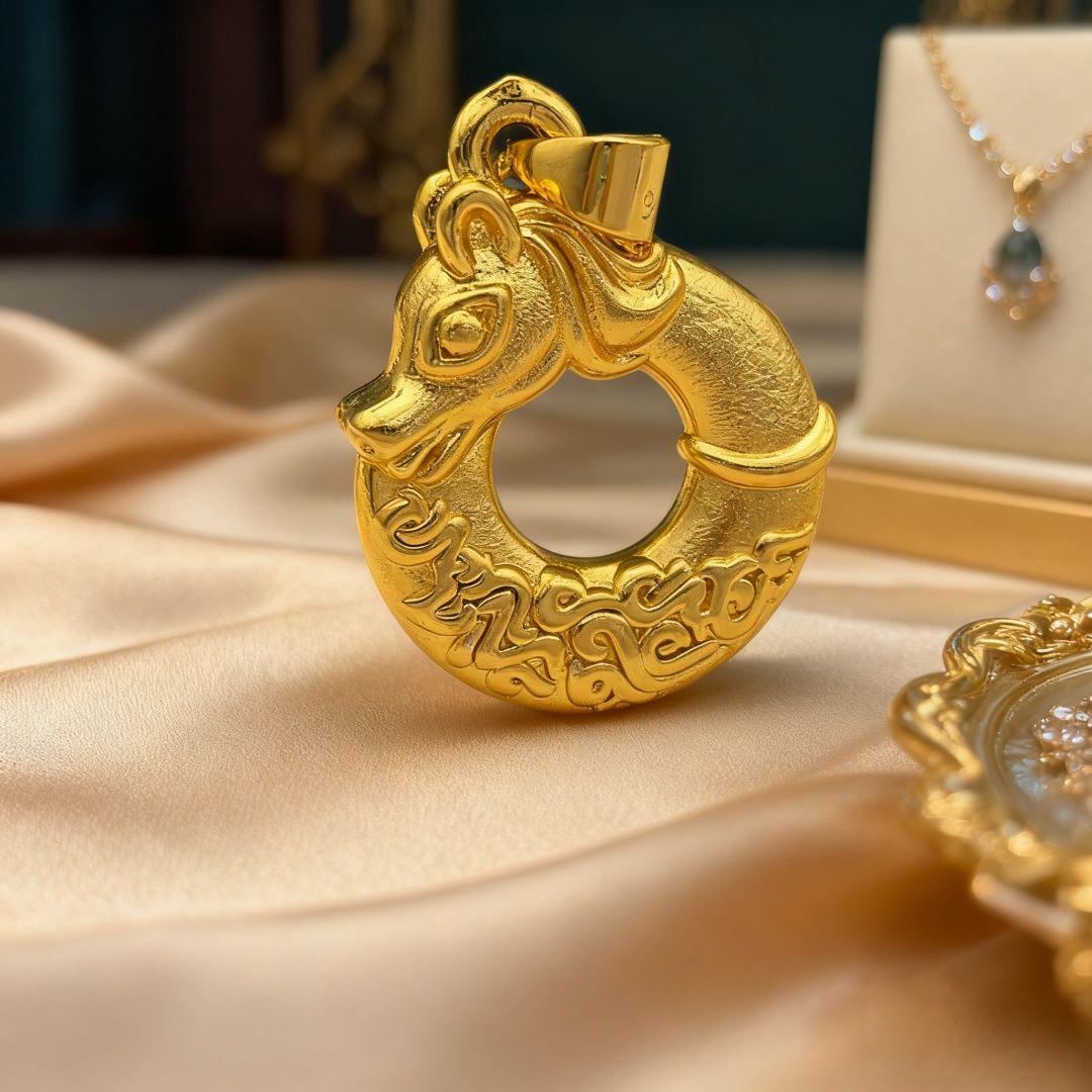 

Pixiu Coin Pendant: Gold Alloy, Horse and Divine Motifs, Zodiac Year of the Horse Design