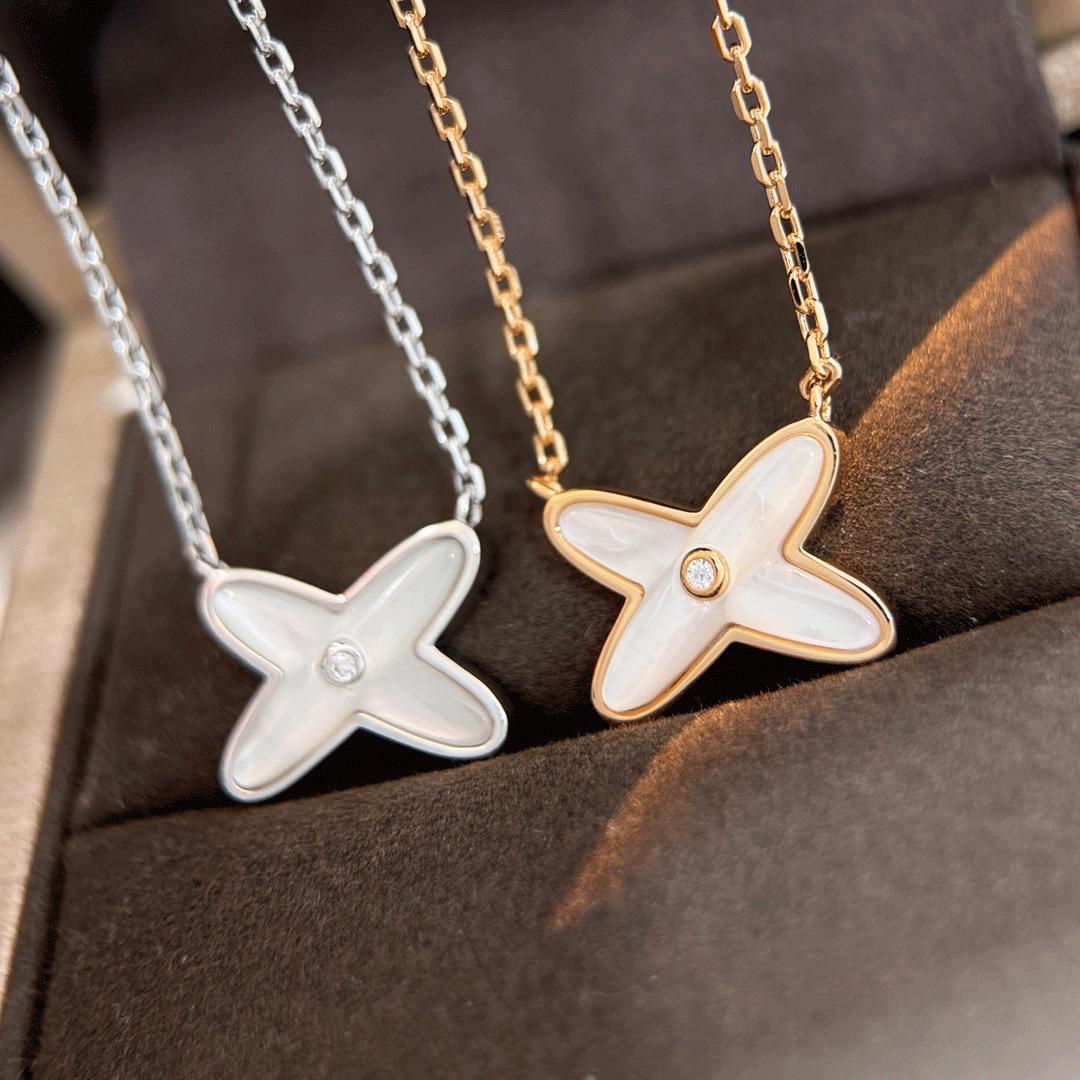 

V Золотое ожерелье с белым перламутром и кромкой из розового золота 18 карат – Элегантная универсальная ключичная цепочка Platinum White Mother-of-Pearl Necklace