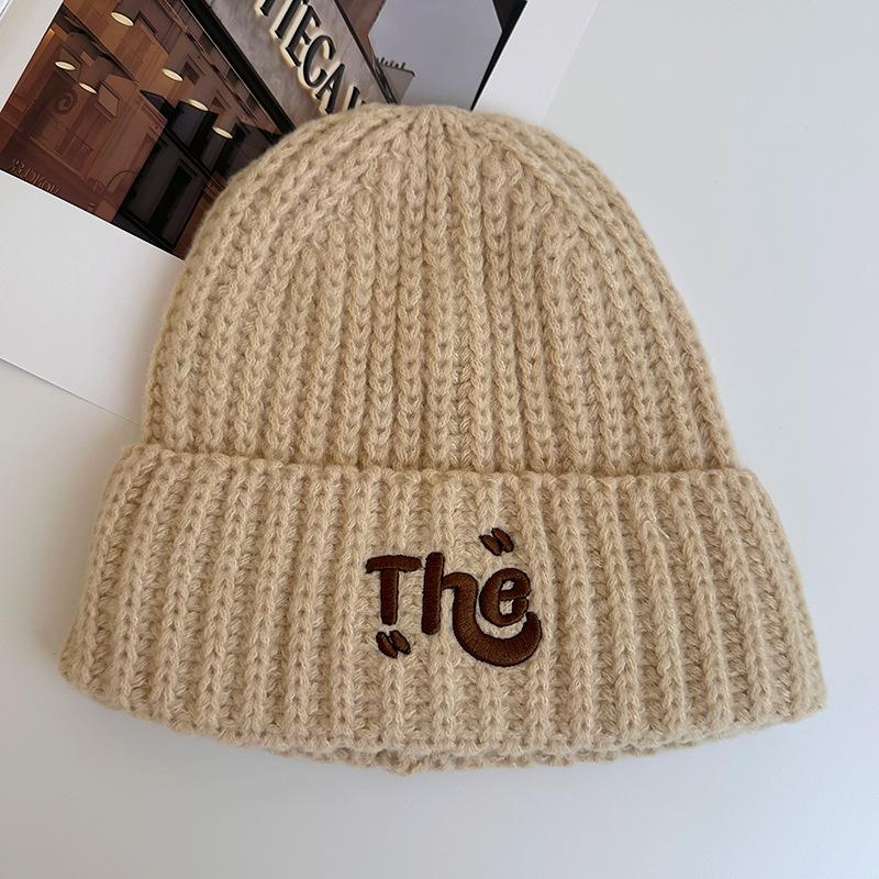 Internet celebrity autumn and winter hat women's new colored wool hat women's warm ear protection street versatile letter embroidery knitted hat