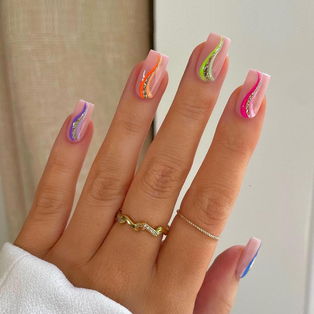 Europäische und amerikanische Gradient Pfirsichblüten Ballett Kurze Nagelspitzen