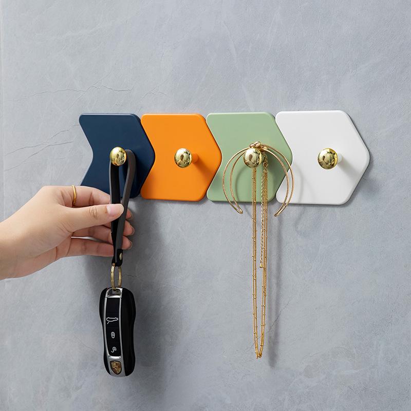 4 Stück kreative selbstklebende Haken an der Wand ohne Bohren, starke Schlüsselkappen-Aufbewahrung, Handtuchhalter für Küchen- und Badezimmertüren