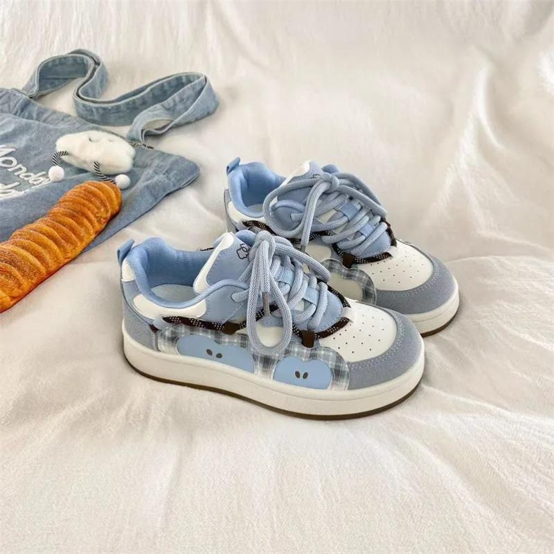 Autumn and Winter Thick Soled Wear-resistant Casual Shoes Apple Patterned Women's Korean Style White Shoes Versatile Board Shoes