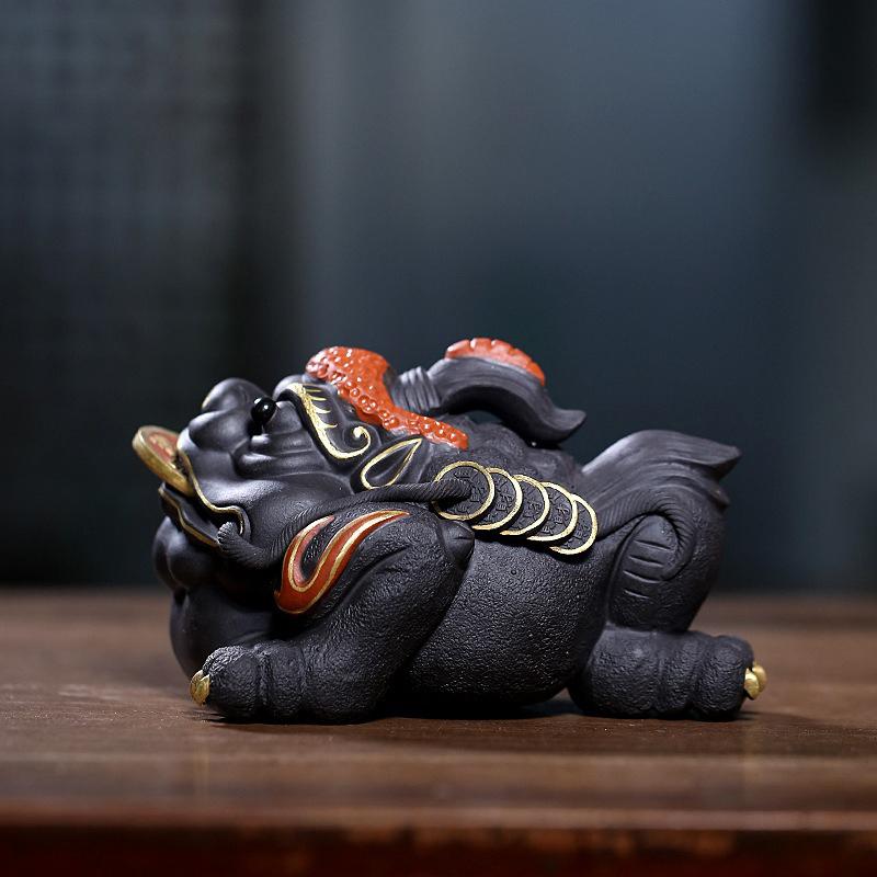 Handmade Golden Toad Purple Sand Tea Pet Purple Clay Sculpture Tea Play Gifts Lucky Golden Toad