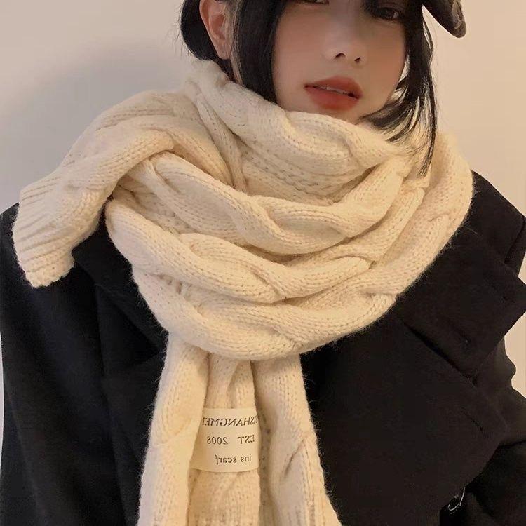 Winter Korean Style Knitted Breast Scarf for Women High End Twist Scarf for Couples Thickened Warm and Versatile