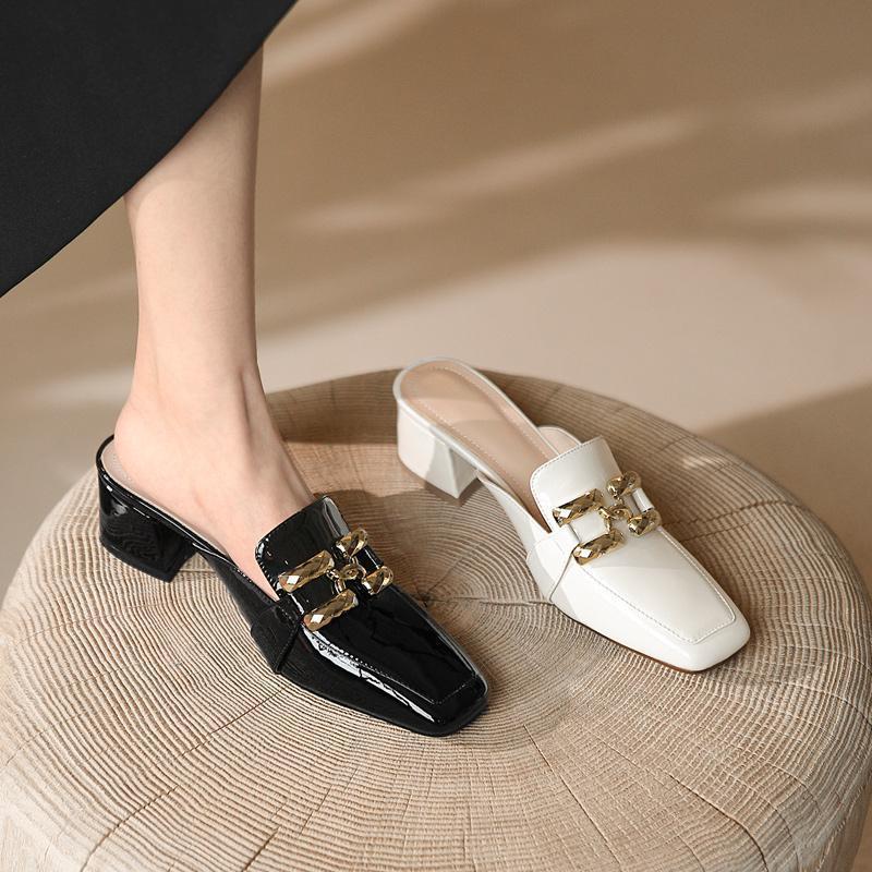 Baotou Halbschuhe Damen Sommer 2025 neu schwarz Metallschnalle dicker Absatz rutschfest High Heel Mules coole Hausschuhe