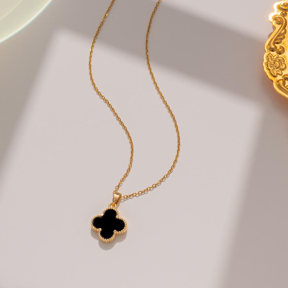 Elegant Colorfast 18K Rose Gold Necklace with Swan & Four-Leaf Clover Charm
