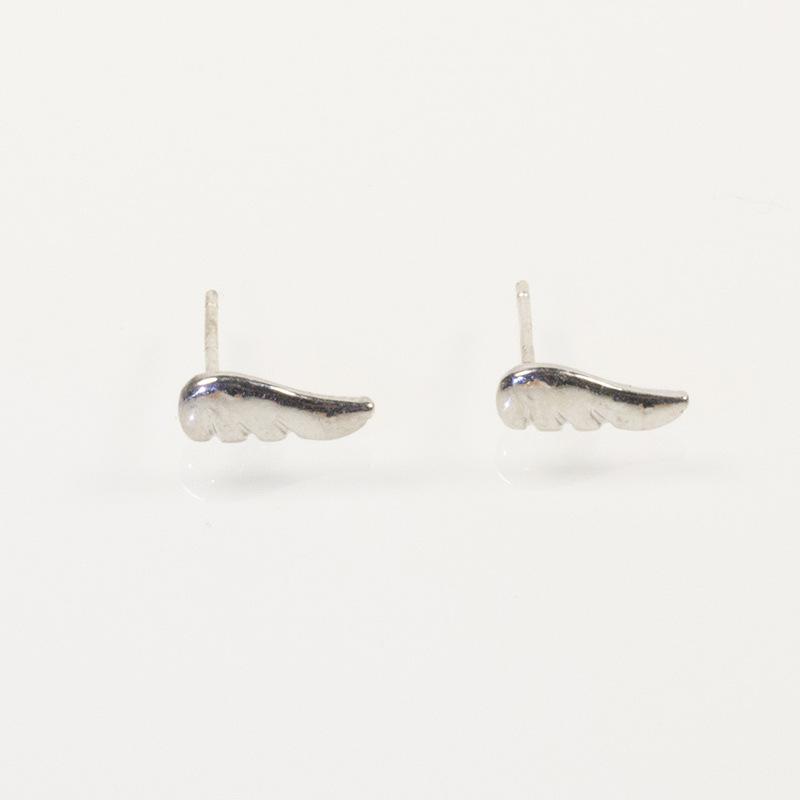 

S925 silver needle small wings simple and small stud earrings women s ins style fashion earrings personalized new trendy earrings срібний