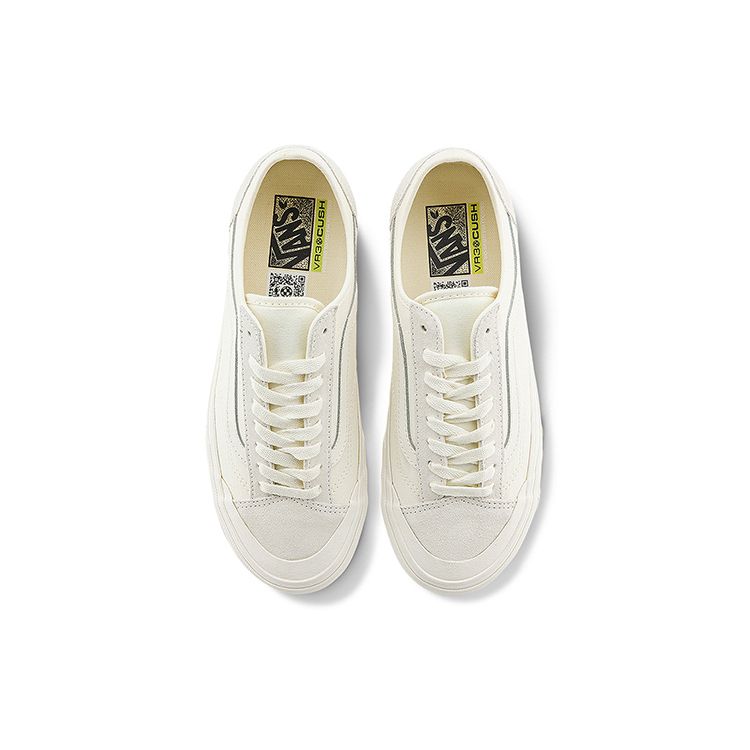 Vans Unisex Style 136 VR3 White VN0A4BX9QC5