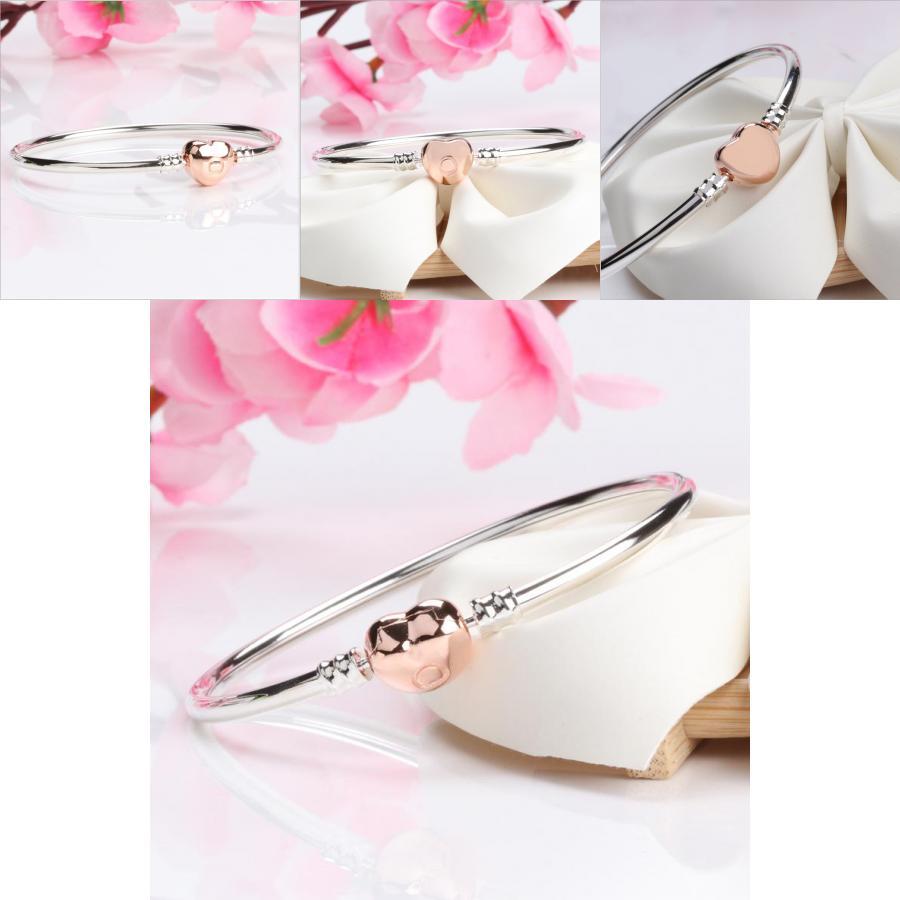 Premium Quality Heart Bracelet Bangle For Women With Timeless Design And Superior Craftsmanship