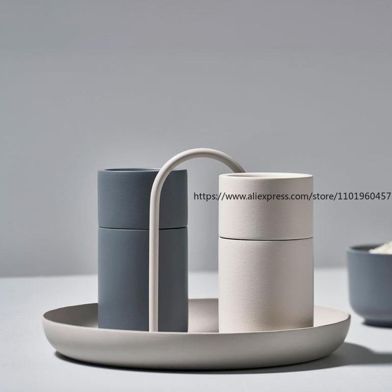 Einfaches und modernes nordisches rundes Handtablett Wohnzimmer Eingang Kleinigkeiten Desktop Aufbewahrungsplatte Tablett