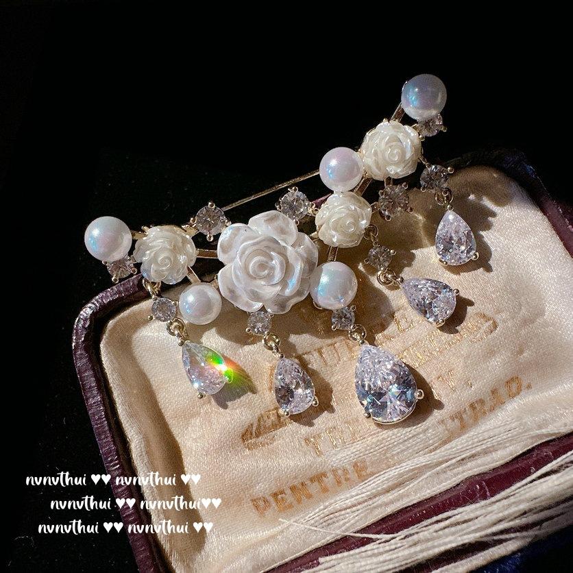Mermaid Tears Cream Rose Gem Brooch, Monet Garden, 18K Gold Plated, Fritillary Flower Water Drop Zircon Brooch